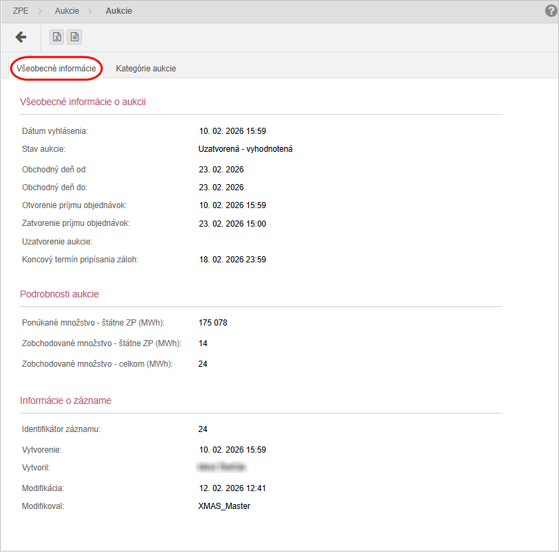 Prezeranie_aukcie_vyr